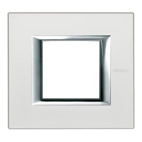 MARCO 1 ELEMENTO PLATA BTICINO AXOLUTE HA4802SAN