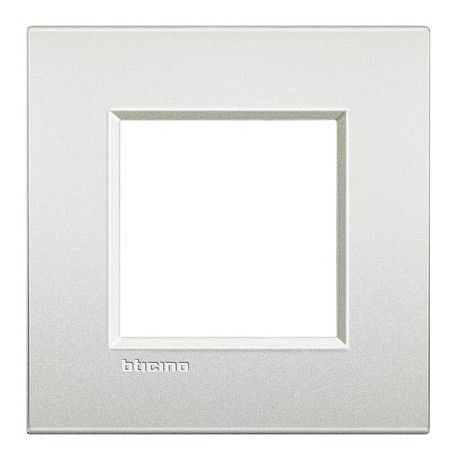 MARCO 1 ELEMENTO PERLA BTICINO LIVINGLIGHT AIR LNE4802PR