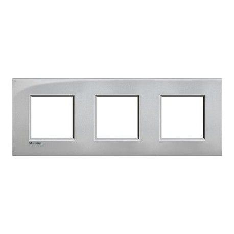 MARCO 3 ELEMENTOS TECH BTICINO LIVINGLIGHT AIR LNE4802M3TE