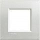 MARCO 1 ELEMENTO PLATA BTICINO LIVINGLIGHT LNA4802AG