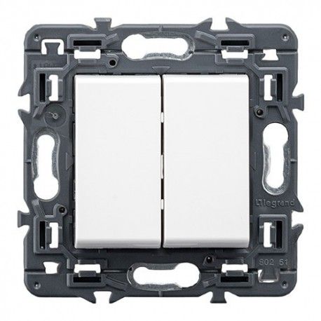 DOBLE CONMUTADOR 1P 10A BLANCO LEGRAND VALENA NEXT 741245